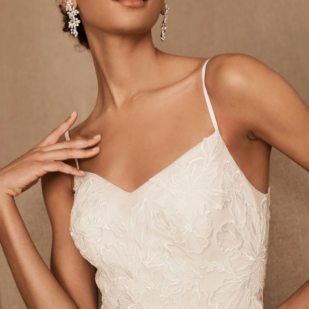 Wtoo by Watters Wedding Dress - Picture 3 of 3